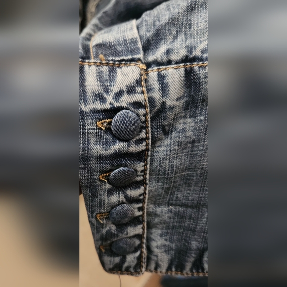 Soft Surroundings Denim Embroidered Blouse Size 2X - Picture 5 of 7